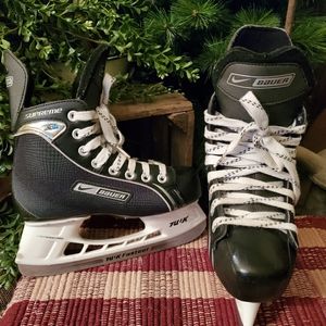 Nike Bauer ice skates 2R